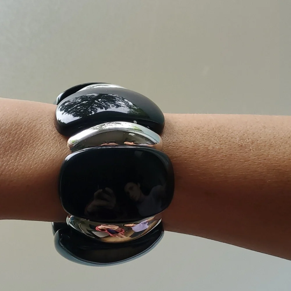 Bangle Bracelet - Picture 2 of 3